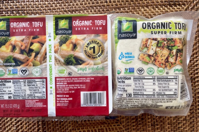 Tofu options for adding to bun. 